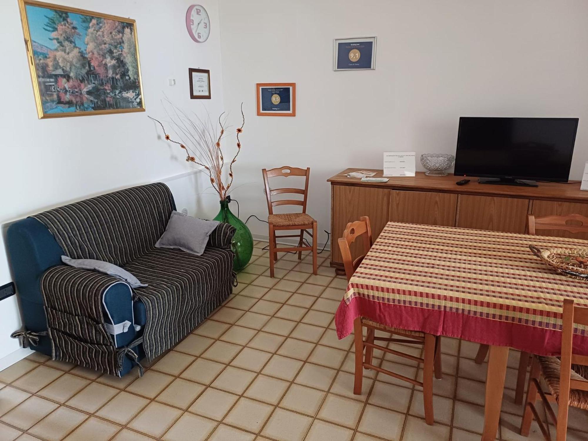 トリカーゼ Casa Di Chiaraヴィラ エクステリア 写真