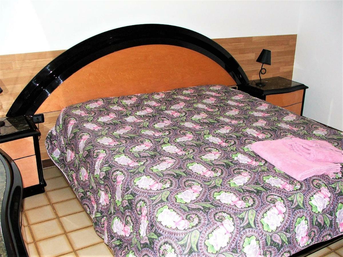 トリカーゼ Casa Di Chiaraヴィラ エクステリア 写真